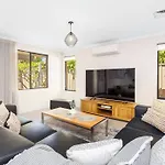 Bentley Haven, Cozy Family Retreat