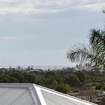 Scarborough Laneway Retreat