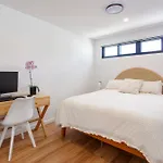 Scarborough Laneway Retreat