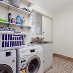 Nanas House By Swan Bnb Management