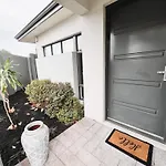 1 Sparkling Sanctuaryjoondana3Brgarage