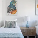Mounts Bay Stay 2 Bedroom Apt - Near Kings Park - Free Parking
