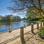 Regl20/11 - Regal In East Perth