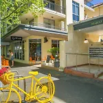 Regl20/11 - Regal In East Perth