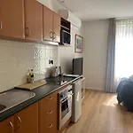 203 Cute As A Button Wkitchen For 2Cbd