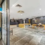 Spacious Holiday Apart On Hay St Cbd