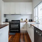 3Bdr Family Home Parkview