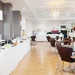 Quality Hotel Ambassador Perth