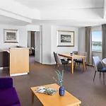 Novotel Perth Langley
