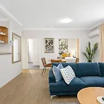 2Bdr East Perth Getaway