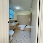 Apartment In Northbridge