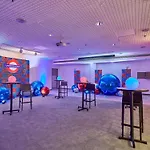 Ibis Perth