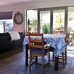 Mt Lawley Garden Apartment