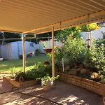 Murdoch Station Bed & Breakfast