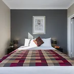 Mont Clare Boutique Apartments