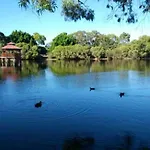 Perth Lakeside Lodge
