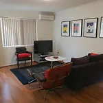 Mt.Lawley Superb 2 Bedroom Location Comfort, Style 1
