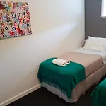 Mt.Lawley Superb 2 Bedroom Apartment Ideally Located 5