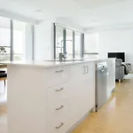 East34 - Penthouse Skyline With Amazing Night Views