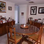Comfortable Secure Homeshare