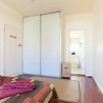 B7 Crawley Apartment 1 Brm & Sleepout Near Uwa