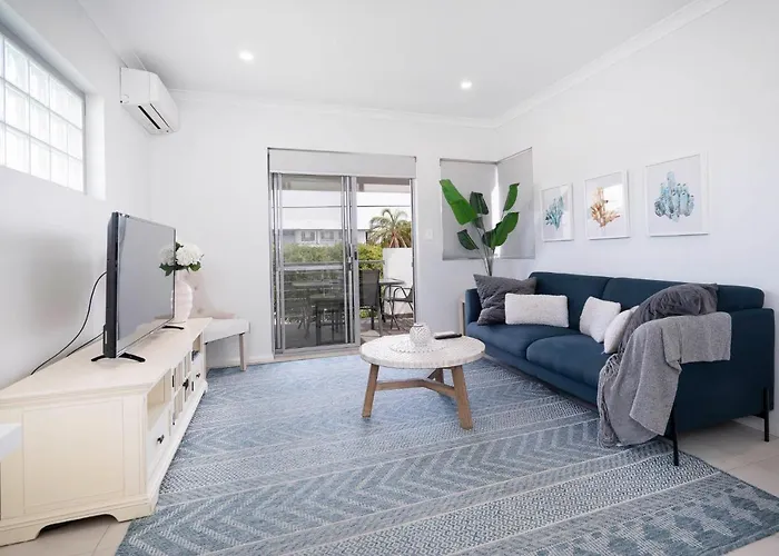 3 Fresh Sparkling Apt 2Br 2Ba Cloverdale