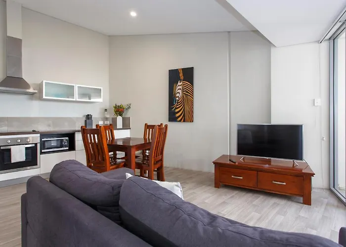 Waverley Apartment B-One Bedroom Wifi Available