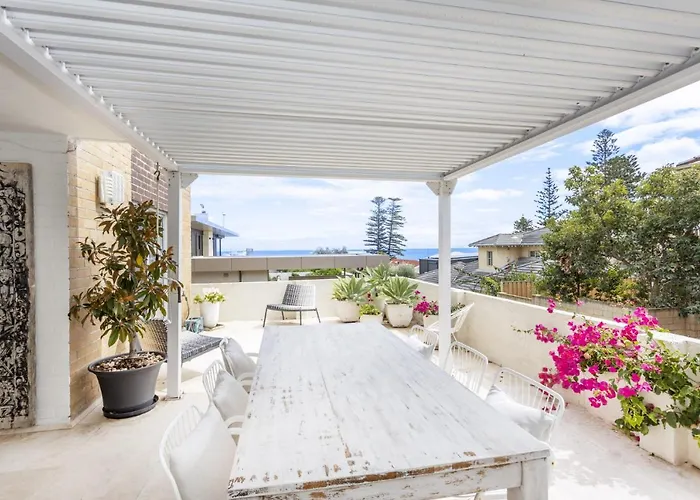 Cottesloe Seadragon Apartment - Executive Escapes