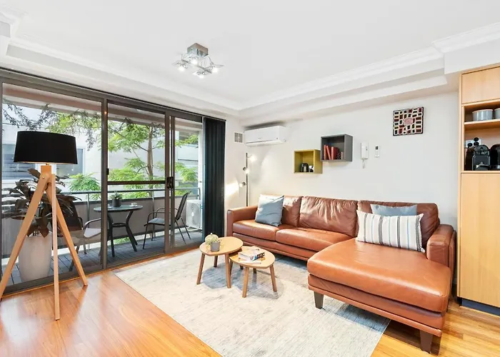2 Royal Rest Quality 2Br West Perth-Parking