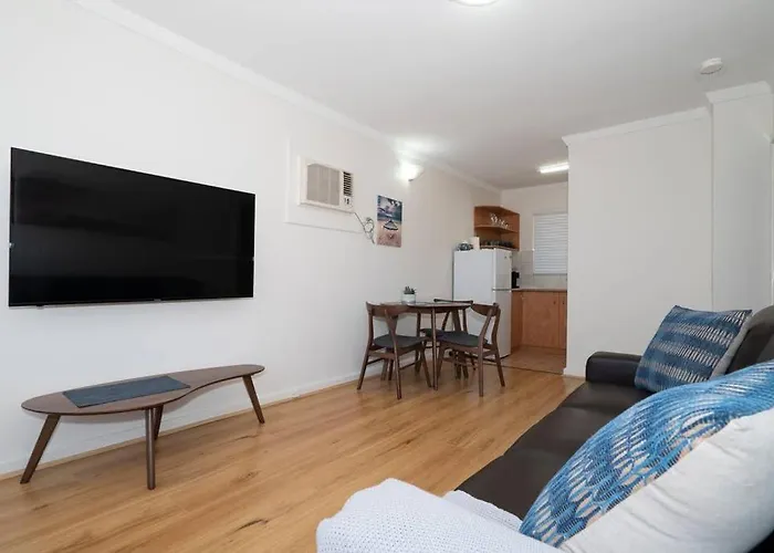 23 Burswood Comfort Walk To Crown & Optus