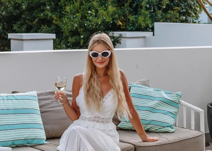 Cottesloe Aqua Retreat - Executive Escapes
