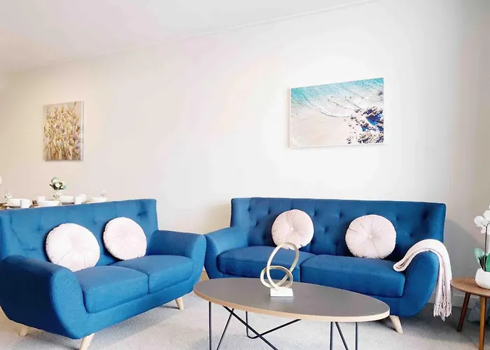 Modern Apartment In Cannington, Australia