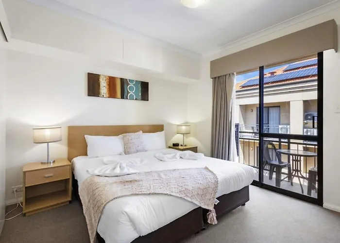 Comfortable Apt In Northbridge Wtih Pool & Wifi