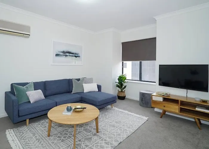 Classic East Perth - Close To Optus Stadium