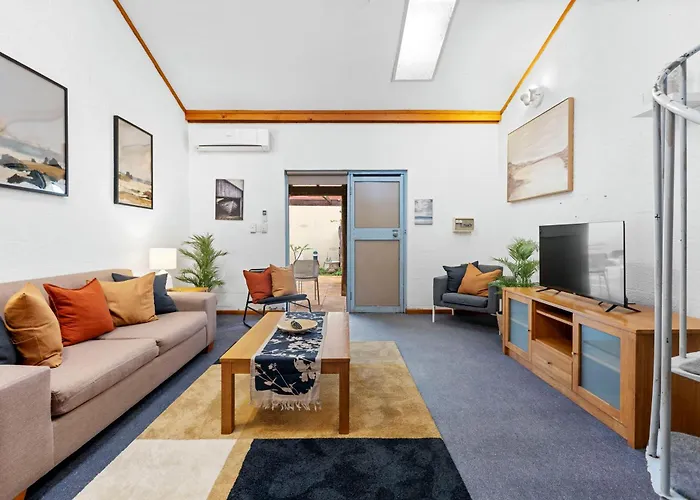 22 Cottesloe - 1Bdr Beach - With Wifi