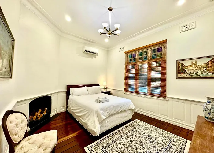 Charming Federation Style Home Minutes From Cbd
