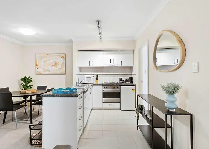 One Bedroom Apartment In The City Centre