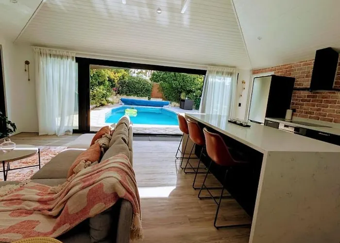 Pool House