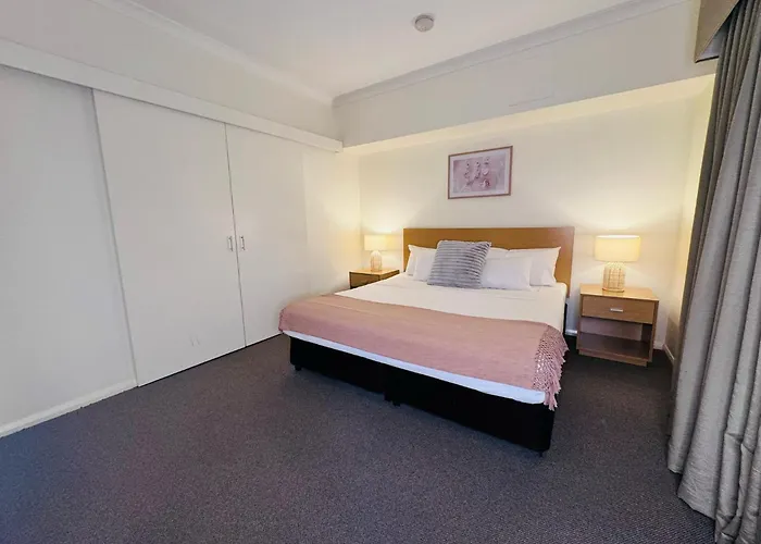 Apartment In Northbridge