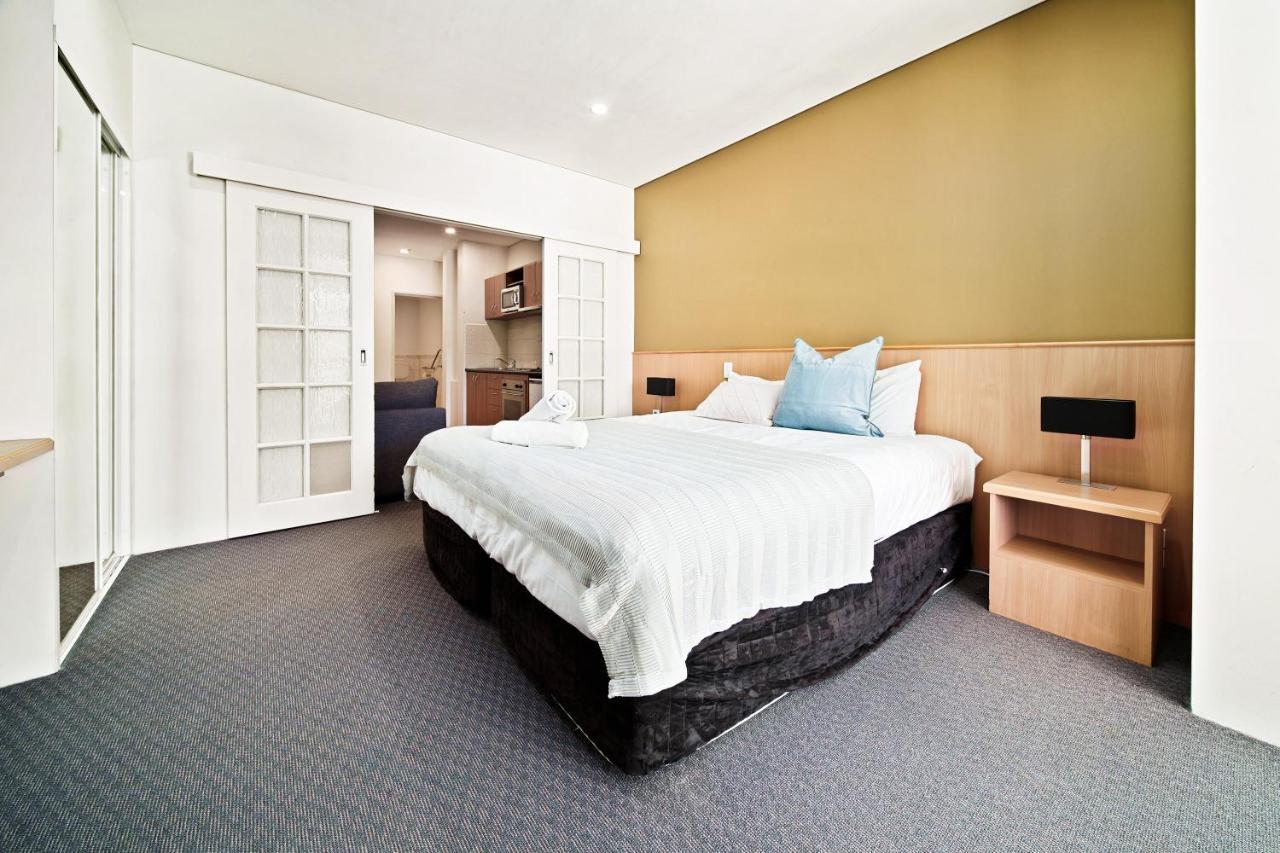 All Suites Perth Aparthotel 3*