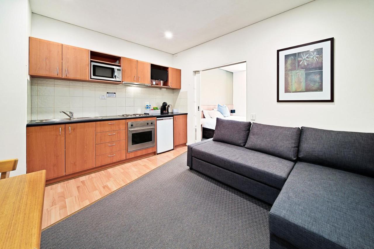 Aparthotel All Suites Perth 3*