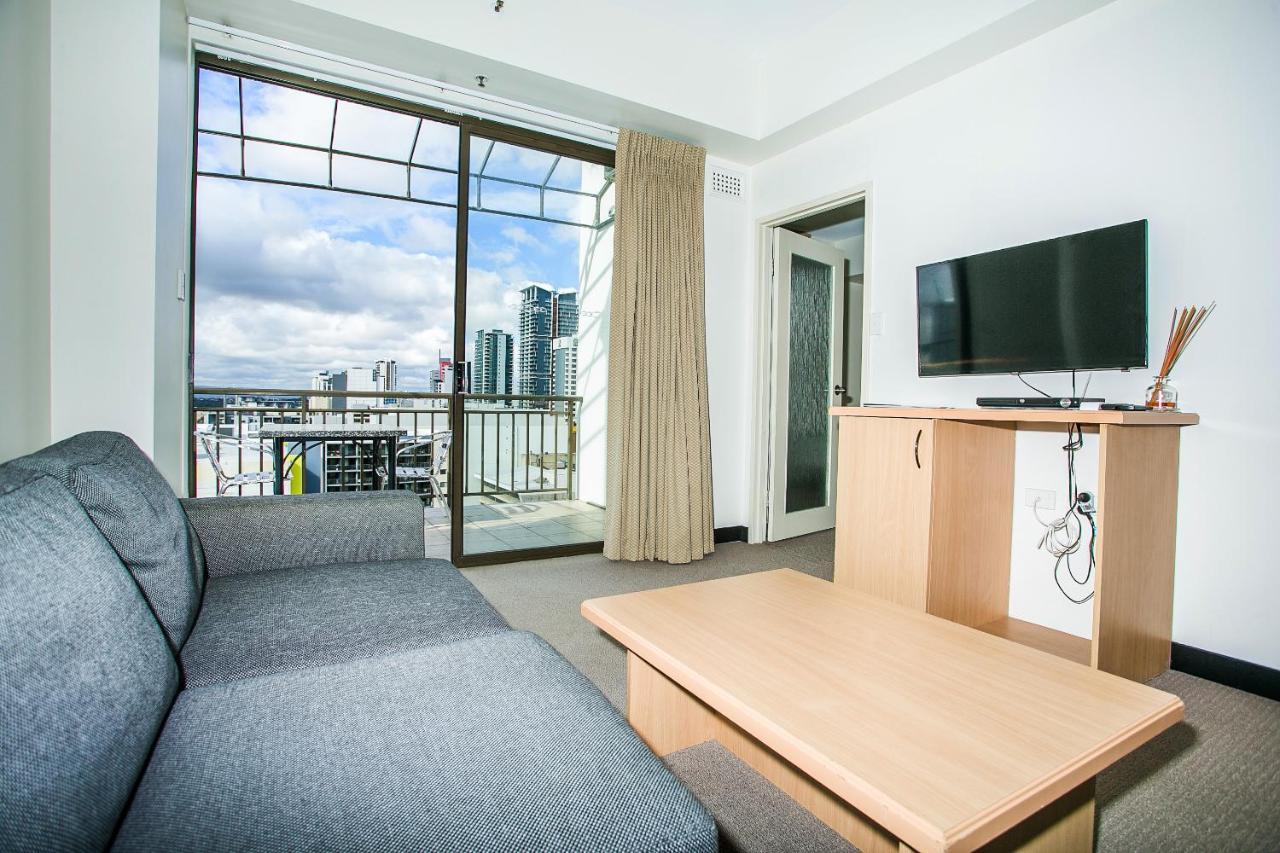 All Suites Perth Aparthotel 3*
