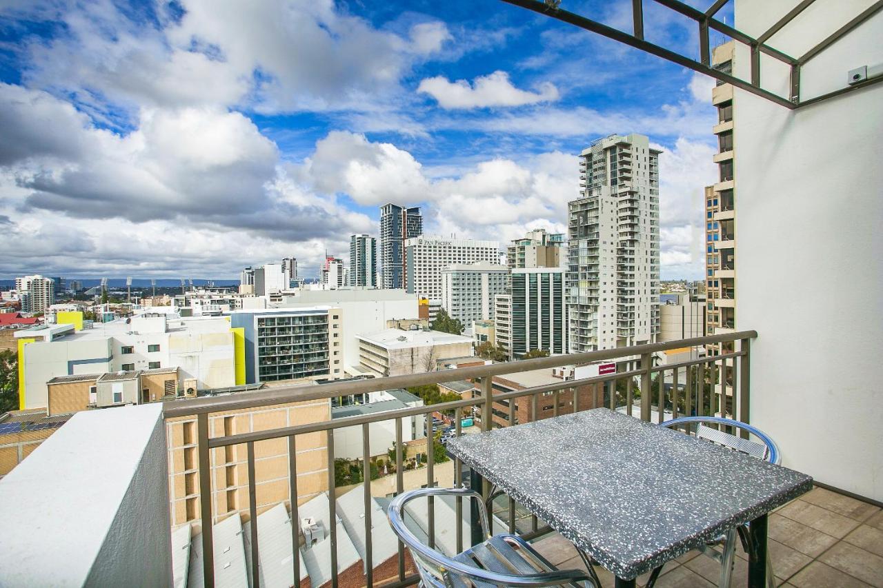 All Suites Perth Aparthotel 3*