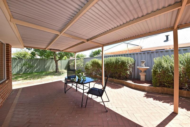 Hotel Redcliff Close To & Airport