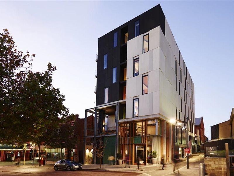 Hotel Alex