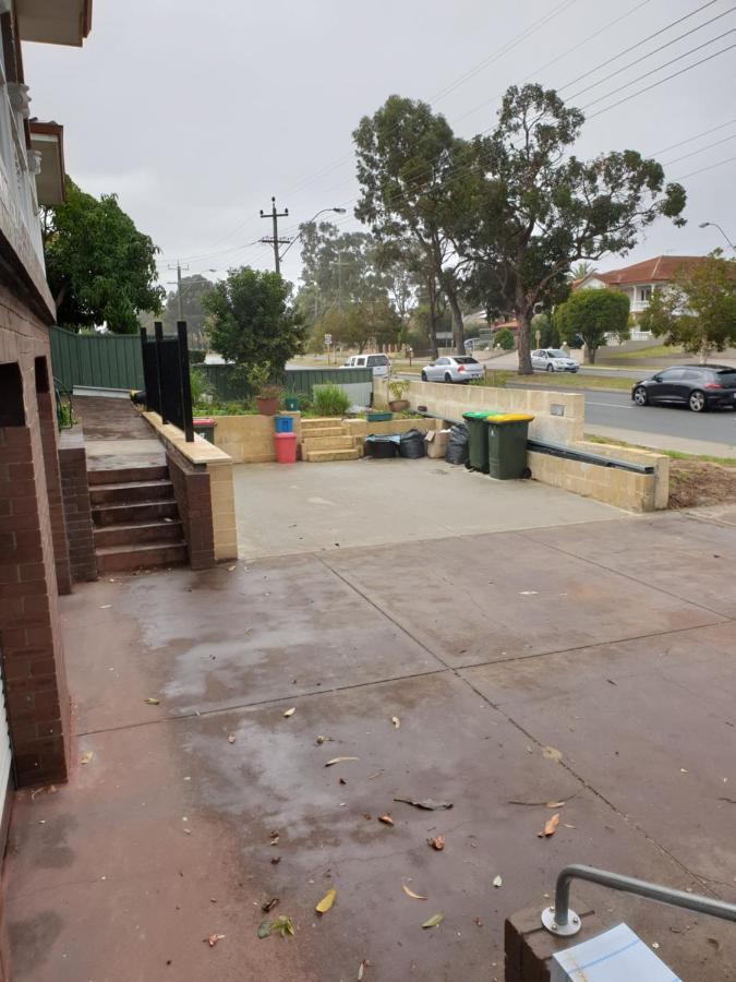 Dianella Budget Happy Place To * Perth