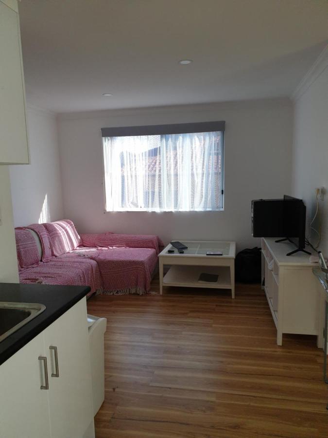 Dianella Budget Happy Place To Casa de hóspedes Perth