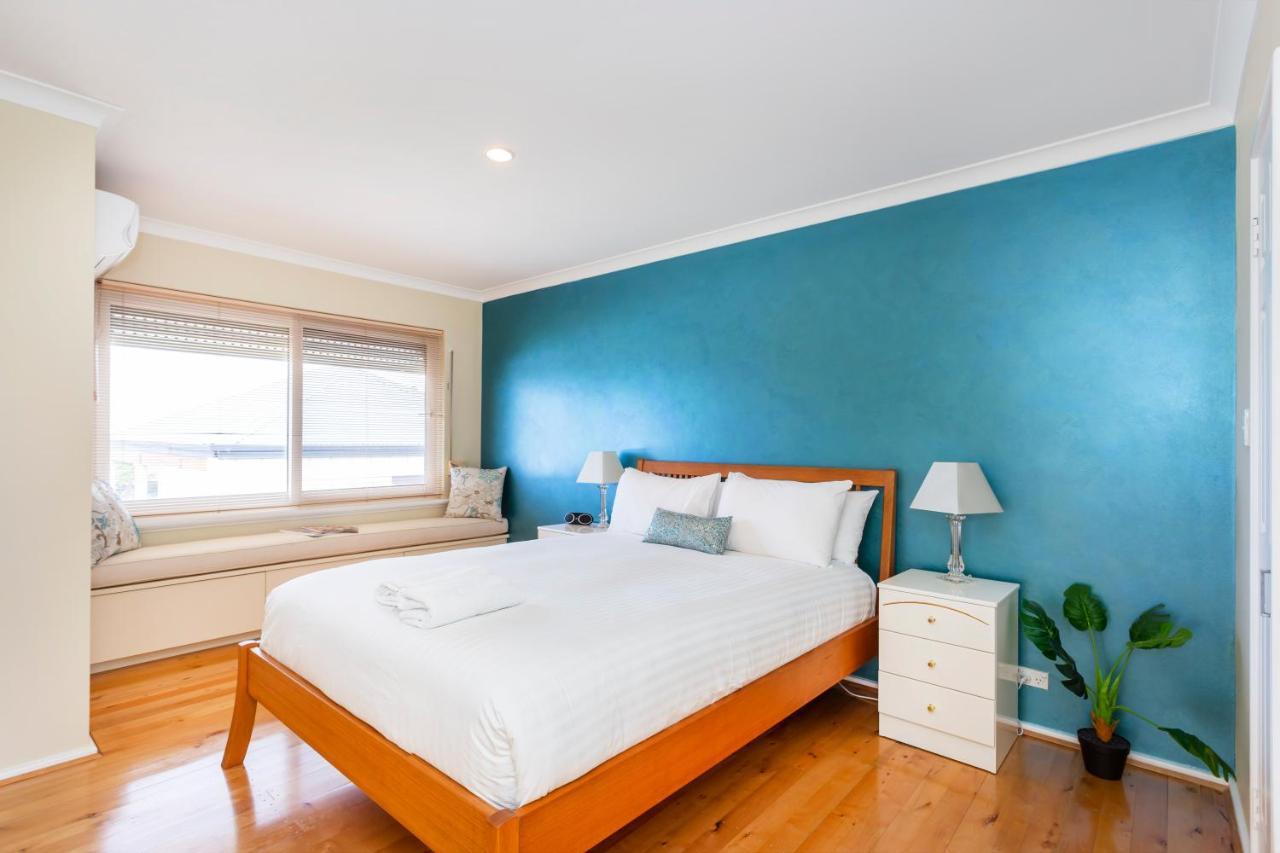 Scarborough Seaview Loft - Executive Escapes Perth