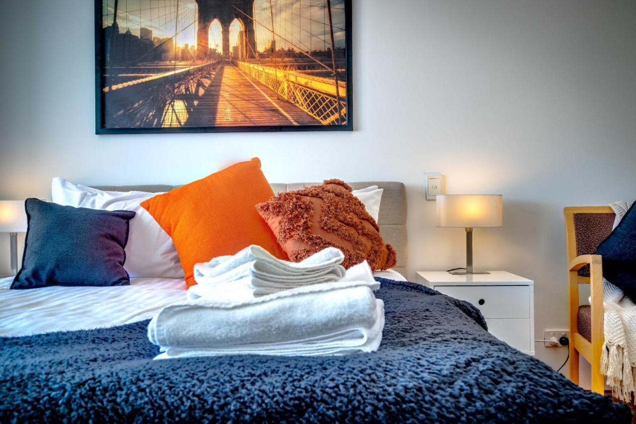 405 Charming Central Renovated Lift Sleep 4 Apartment *