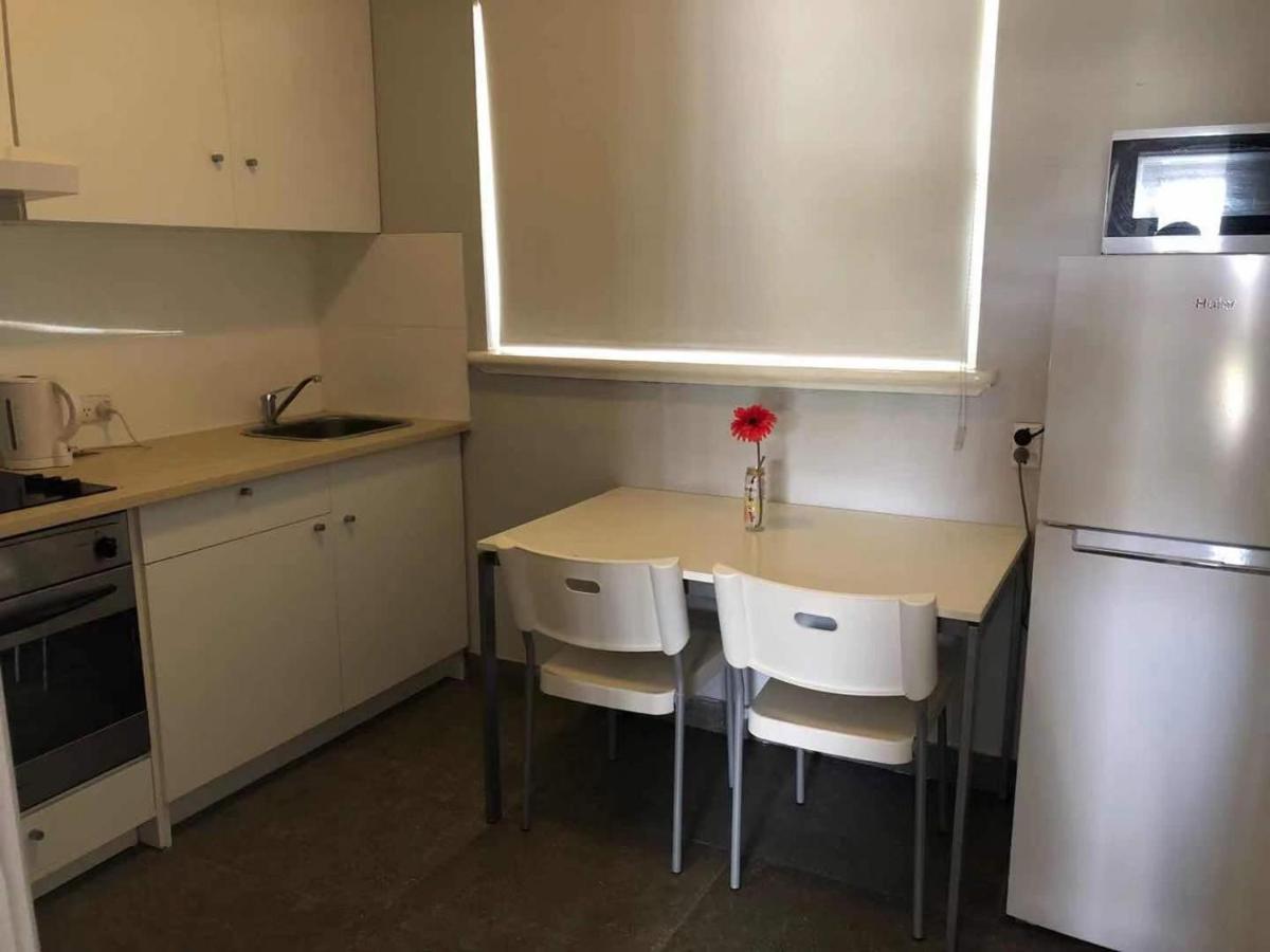 Bahay bakasyunan Maddington House Unit C Perth